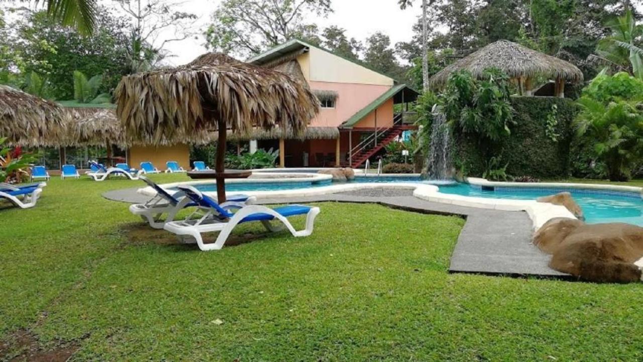 Villas Del Caribe Puerto Viejo de Talamanca Bagian luar foto